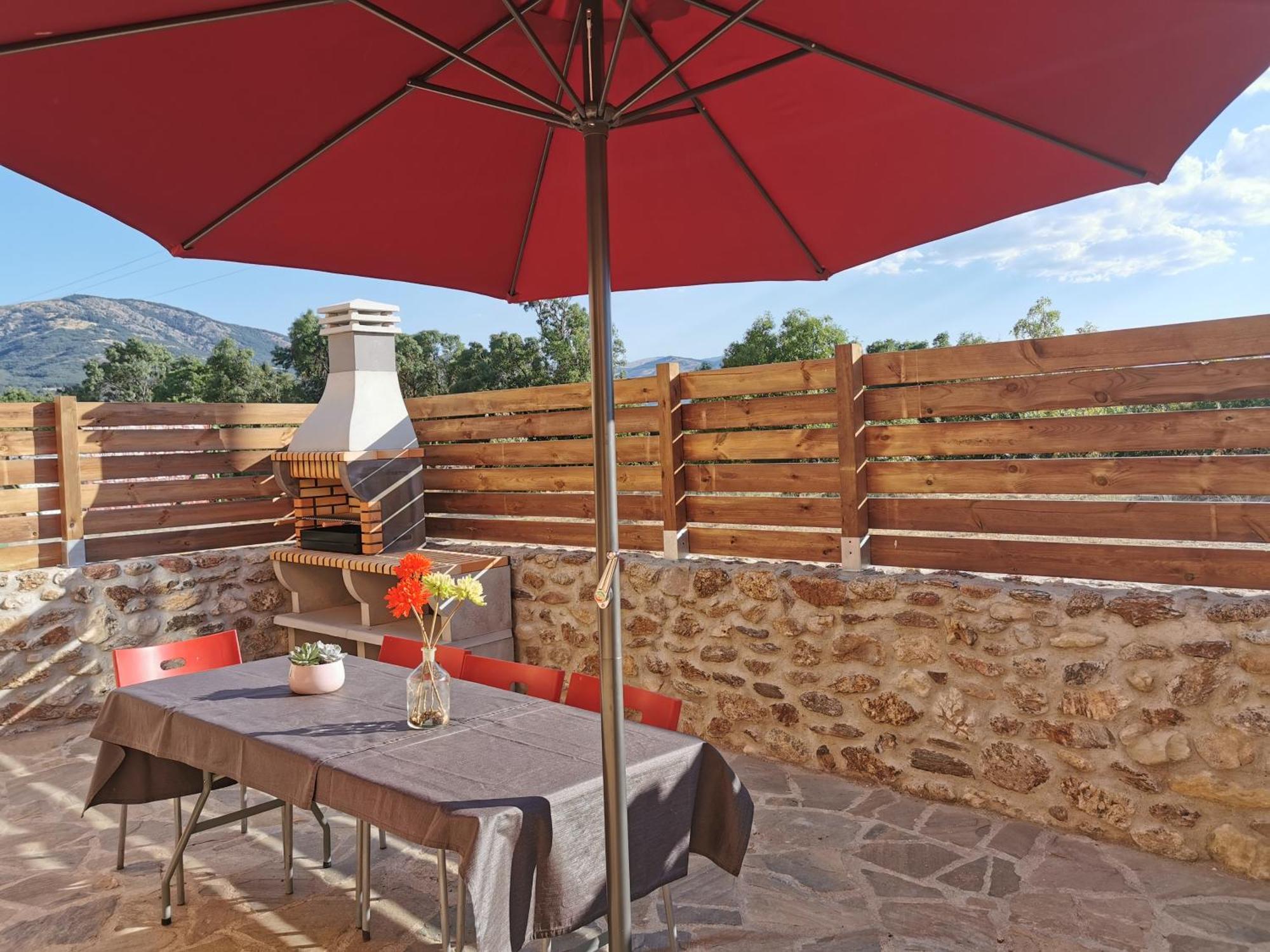 Casitas Pinilla Del Valle Εξωτερικό φωτογραφία